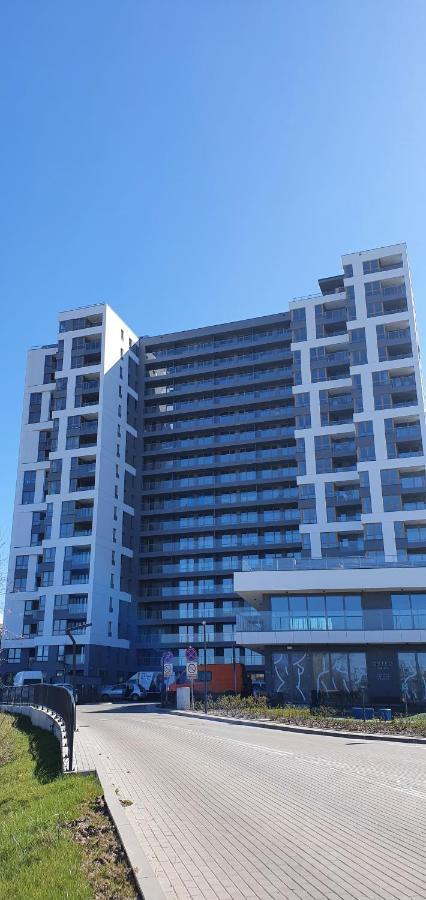 Apartament Bursztynowy Modern Tower Gdynia Exterior foto
